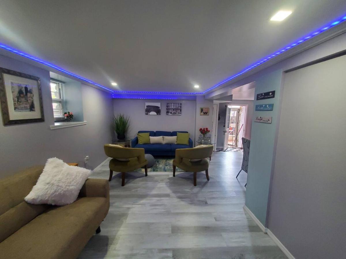 Lovely 2 Bedroom Apartment With 2 Entrance And Parking New York City Exterior photo